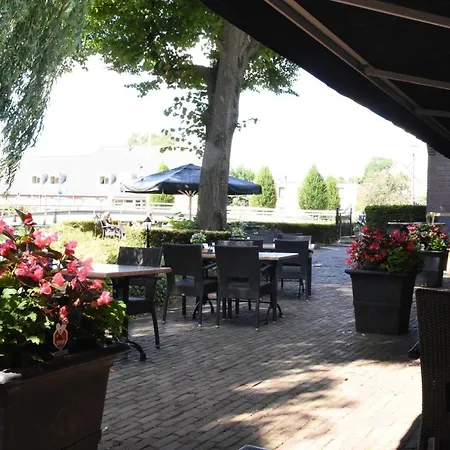 Restaurant La Sonnerie Hotel 4*