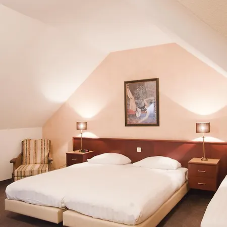 Hotel Restaurant La Sonnerie 4*