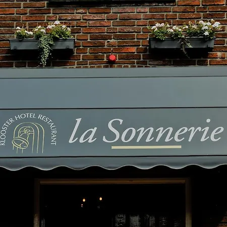 Hotel Restaurant La Sonnerie 4*