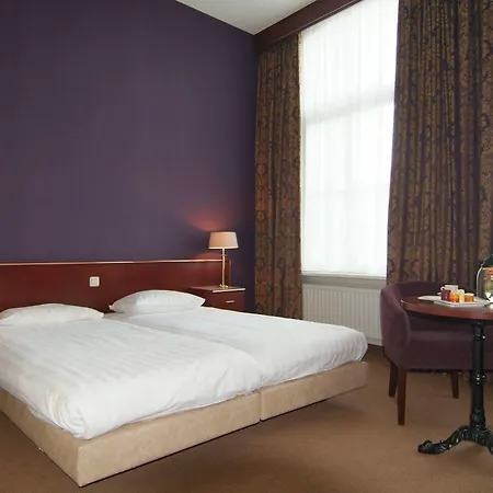 Restaurant La Sonnerie Hotel 4*