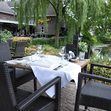 ホテル Restaurant La Sonnerie