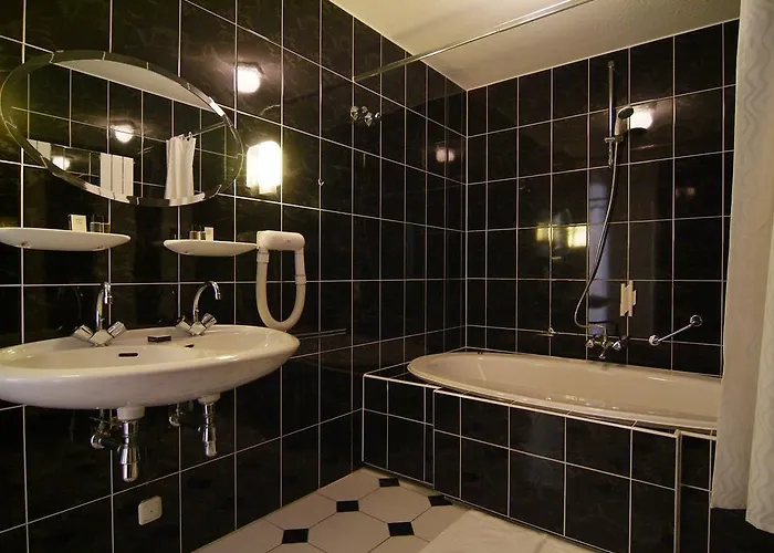 Hotel Restaurant La Sonnerie 4*