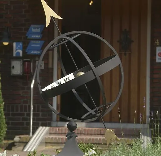 Restaurant La Sonnerie Hotel 4*