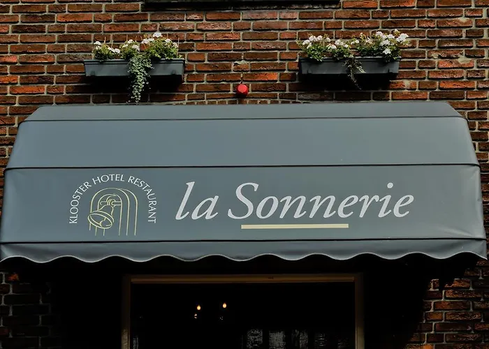 Hotel Restaurant La Sonnerie 4*