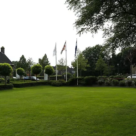 Hotel Restaurant La Sonnerie Son en Breugel