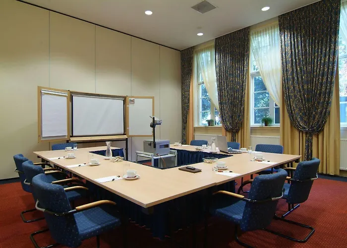 מלון Restaurant La Sonnerie Son en Breugel